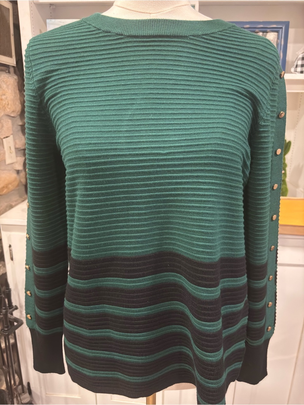 NWT Liz Claiborne Green Black Ribbed Sweater M